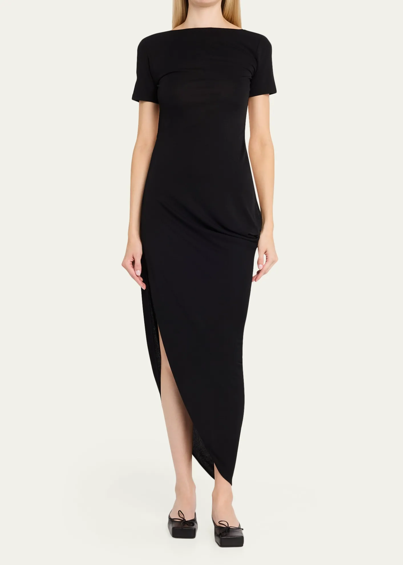 JacquemusThe Sole Draped Asymmetric Dress.