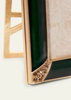 Jay StrongwaterLavinia Frame, 4
