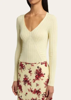Jil SanderCashmere-Silk V-Neck Sweater