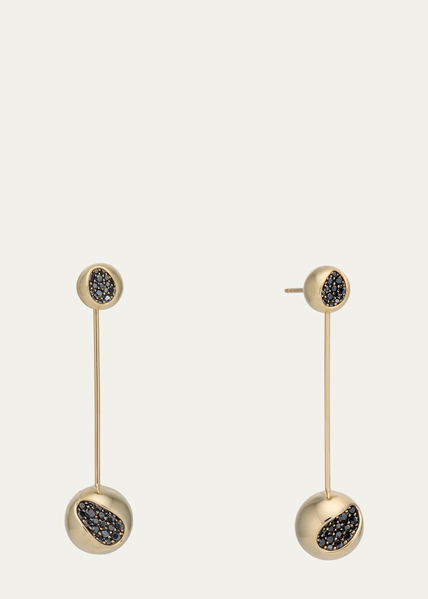 JV INSARDI18K Long BLK Sapphire Pendulum Earrings