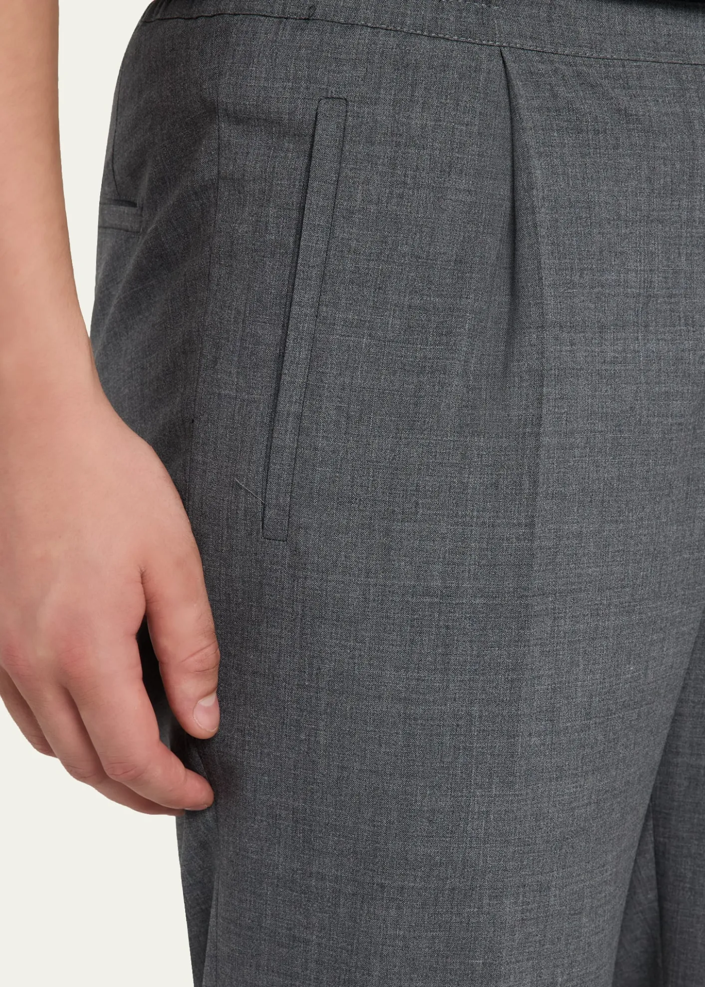 KNTMen's Wool Sharkskin Stretch Pleated Trousers