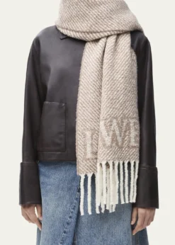 LoeweLogo Fringe Wool-Blend Scarf