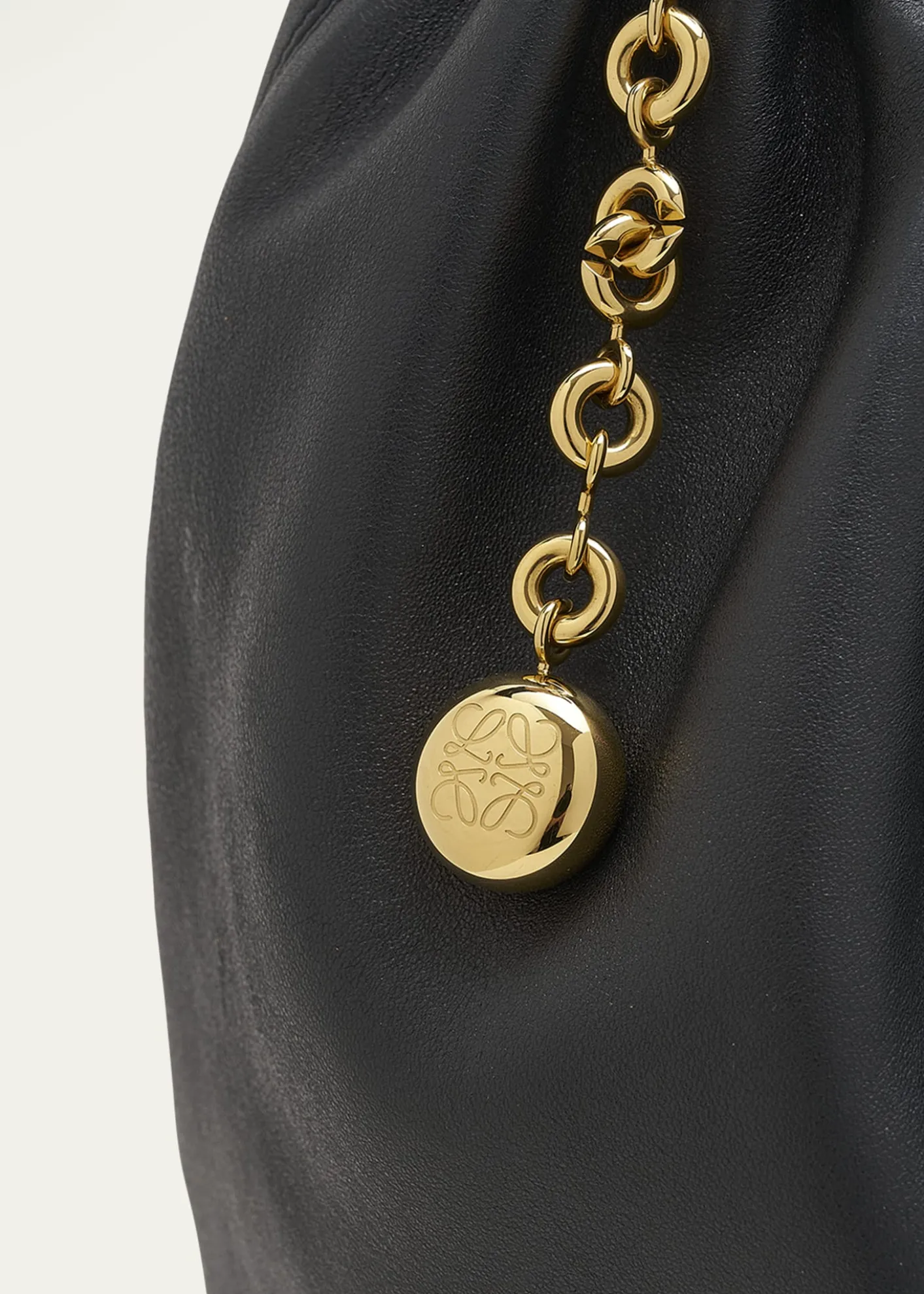 LoeweSqueeze Medium Shoulder Bag in Napa Leather