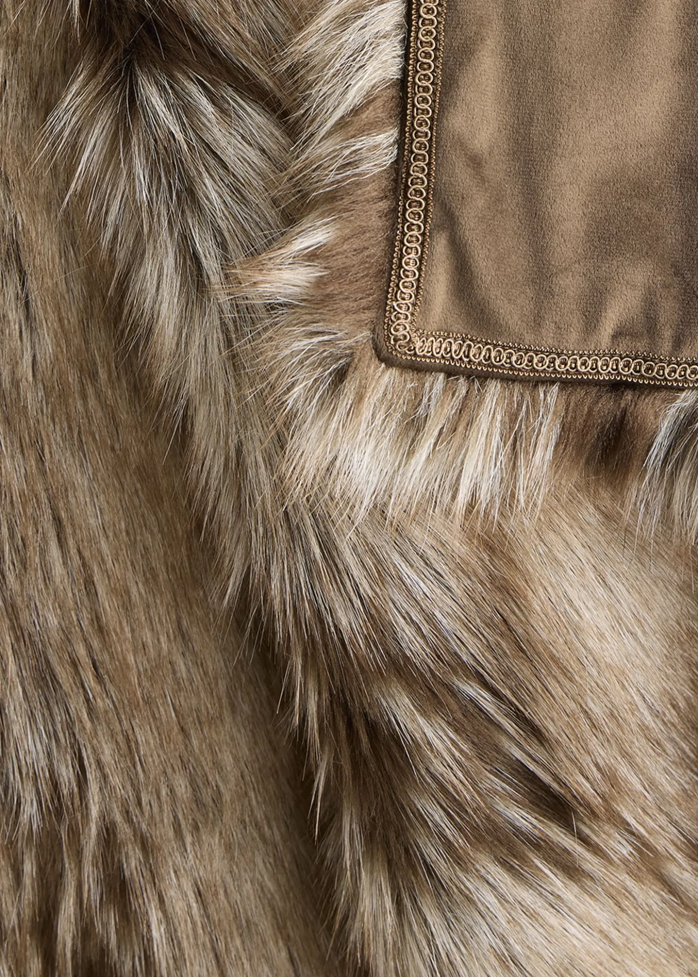 Lyla GrantFaux Fox Throw, 60" x 72"