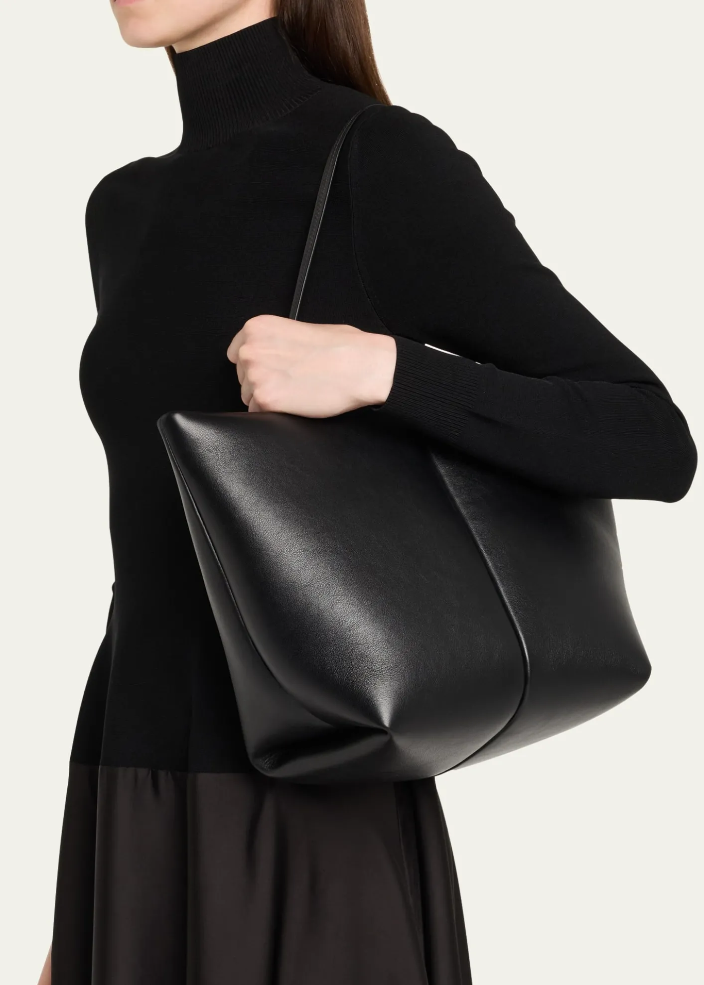 MaedenBoulevard Medium Padded Leather Tote Bag