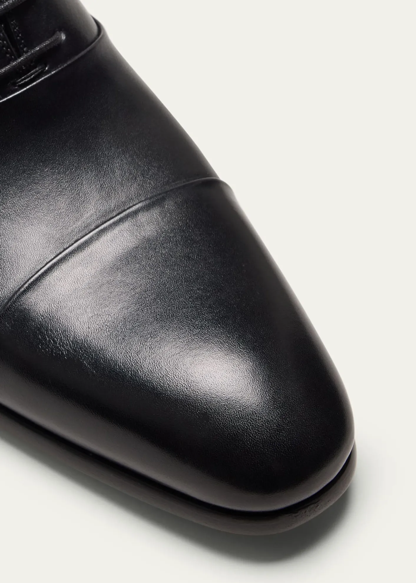 MagnanniMen's Segovia Cap-Toe Leather Oxfords
