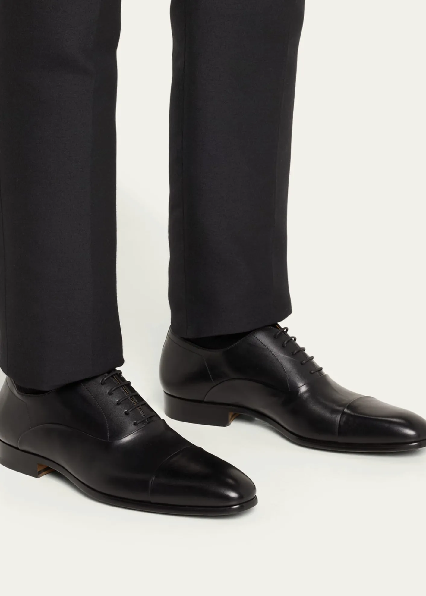 MagnanniMen's Segovia Cap-Toe Leather Oxfords