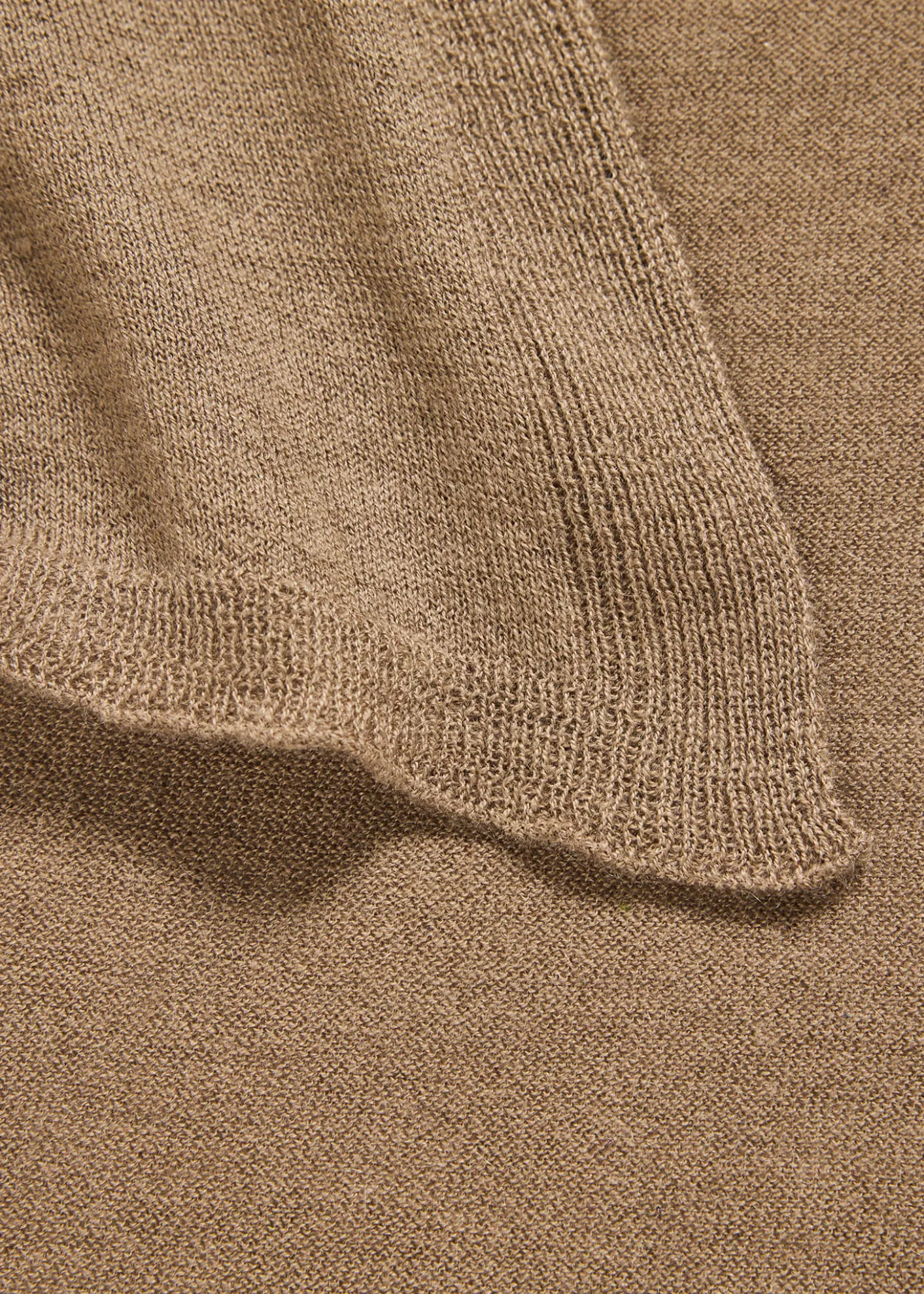 Majestic FilaturesMachine Washable Cashmere Scarf