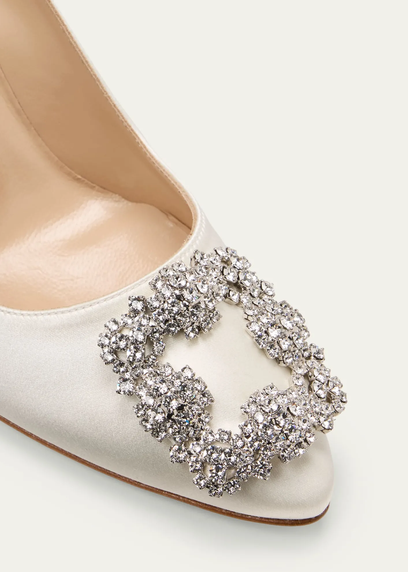 Manolo BlahnikHangisi Satin Buckle Pumps