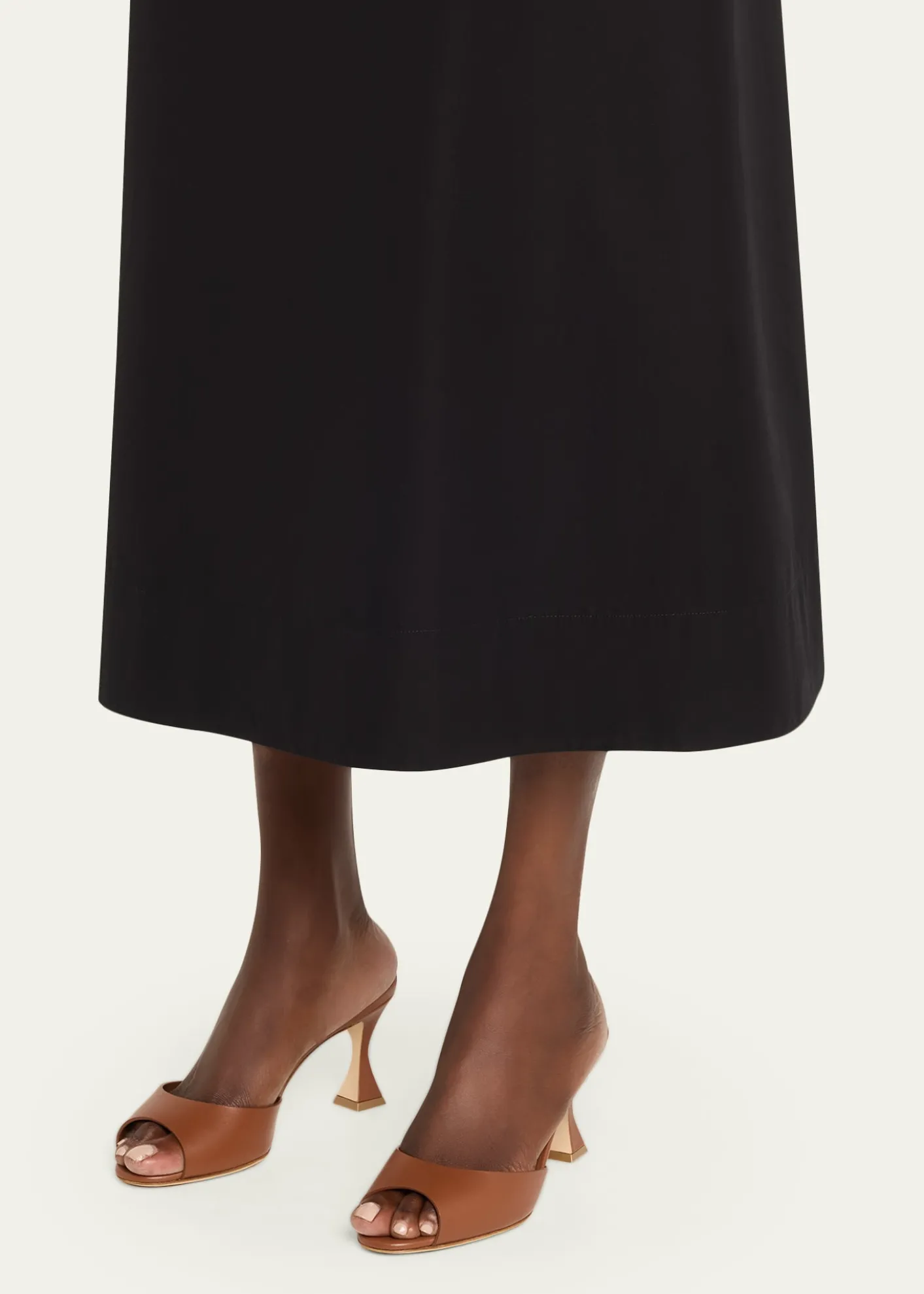 Manolo BlahnikJadarona Leather Mule Sandals