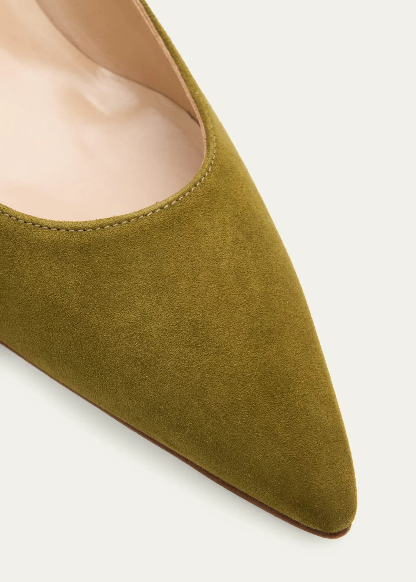 Manolo Blahnik50mm Srila Suede Kitten Heel Pumps