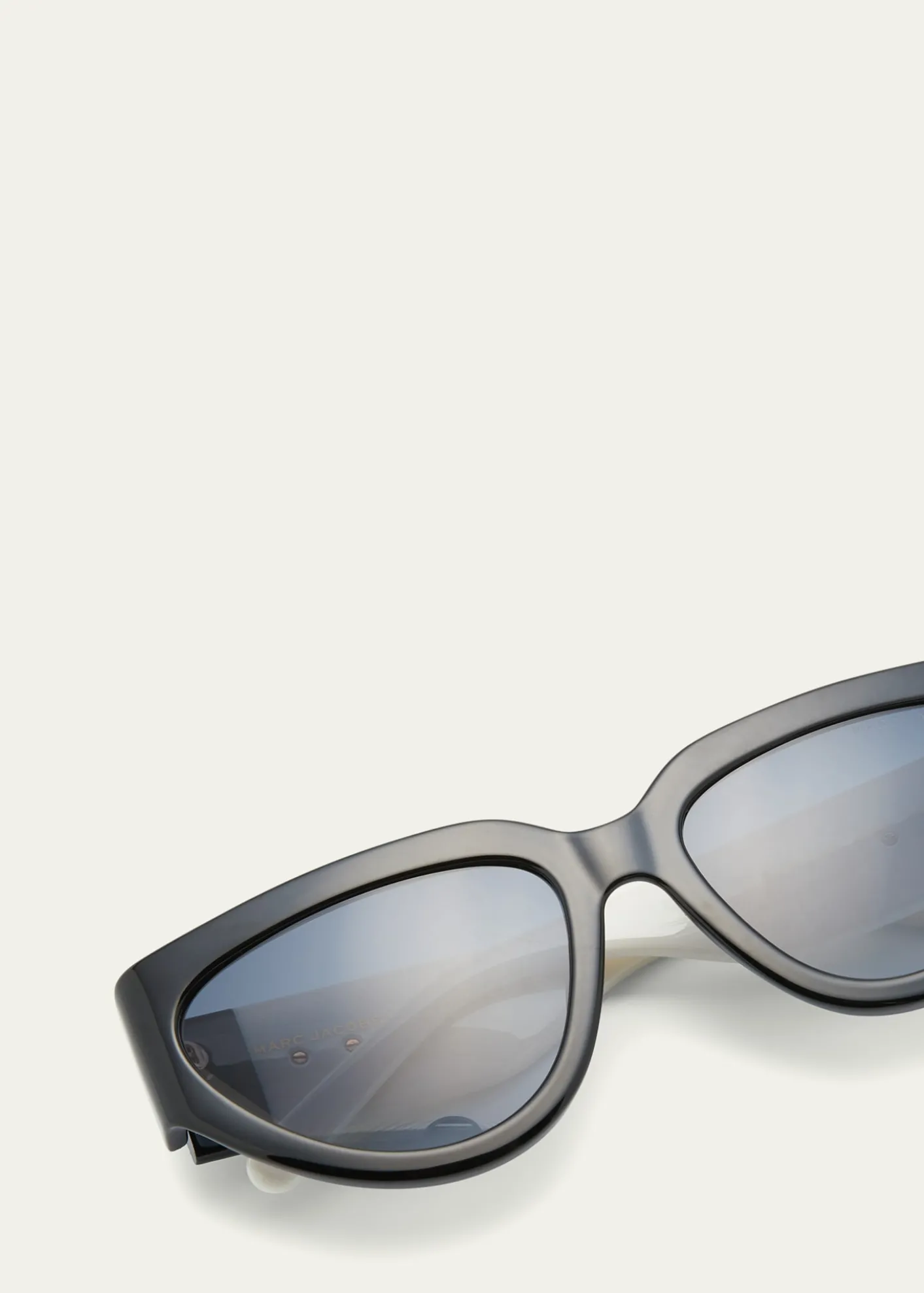 Marc JacobsJ Marc Logo Plastic Cat-Eye Sunglasses