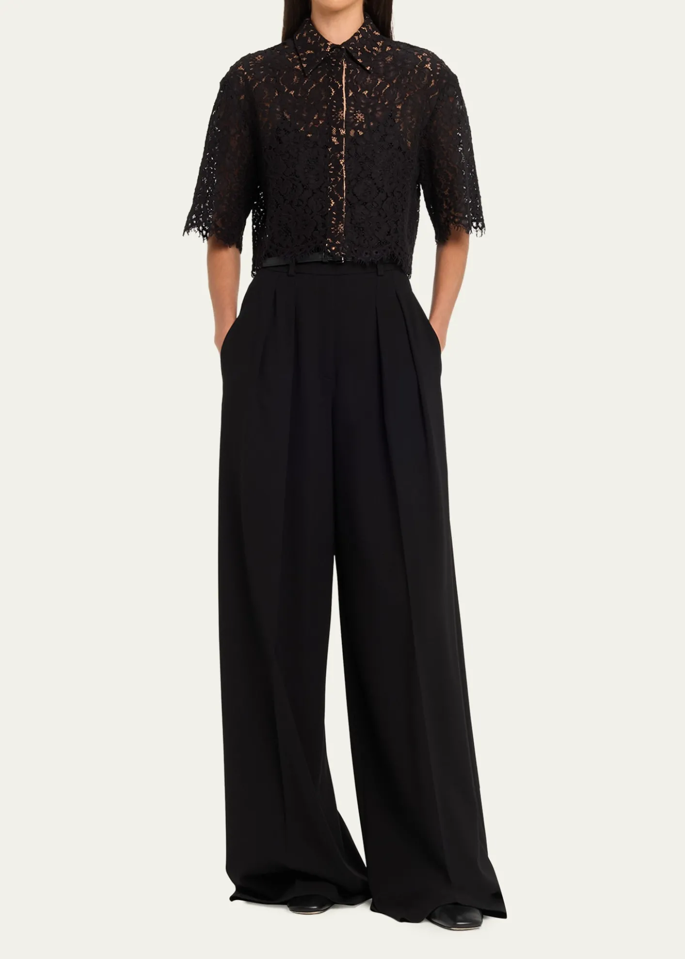 Michael Kors CollectionCropped Scalloped Lace Shirt
