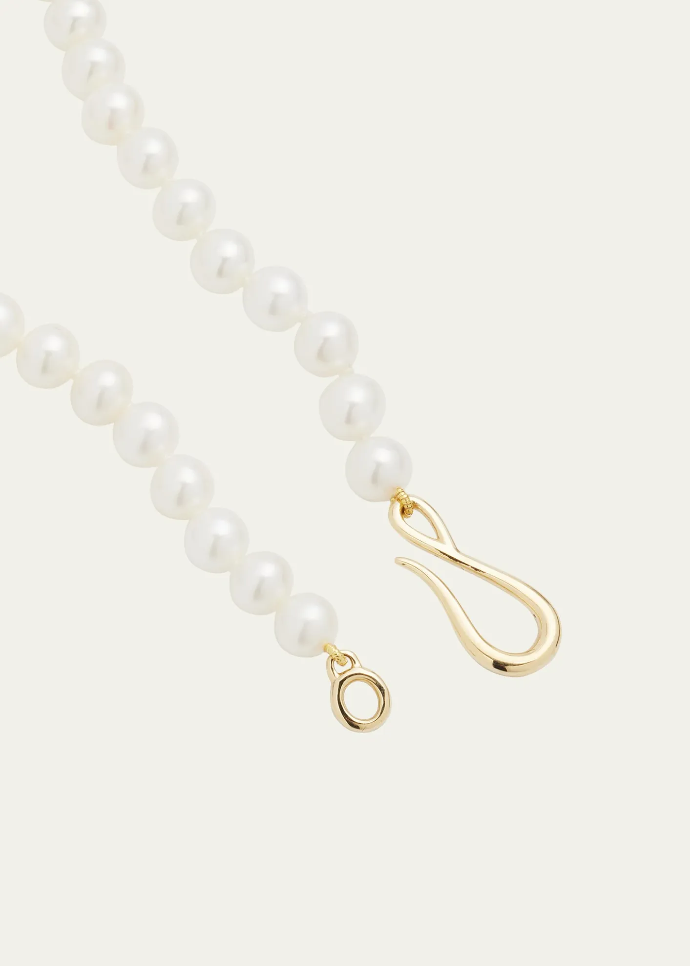 MizukiFull Freshwater Pearl Strand Necklace with Large Center