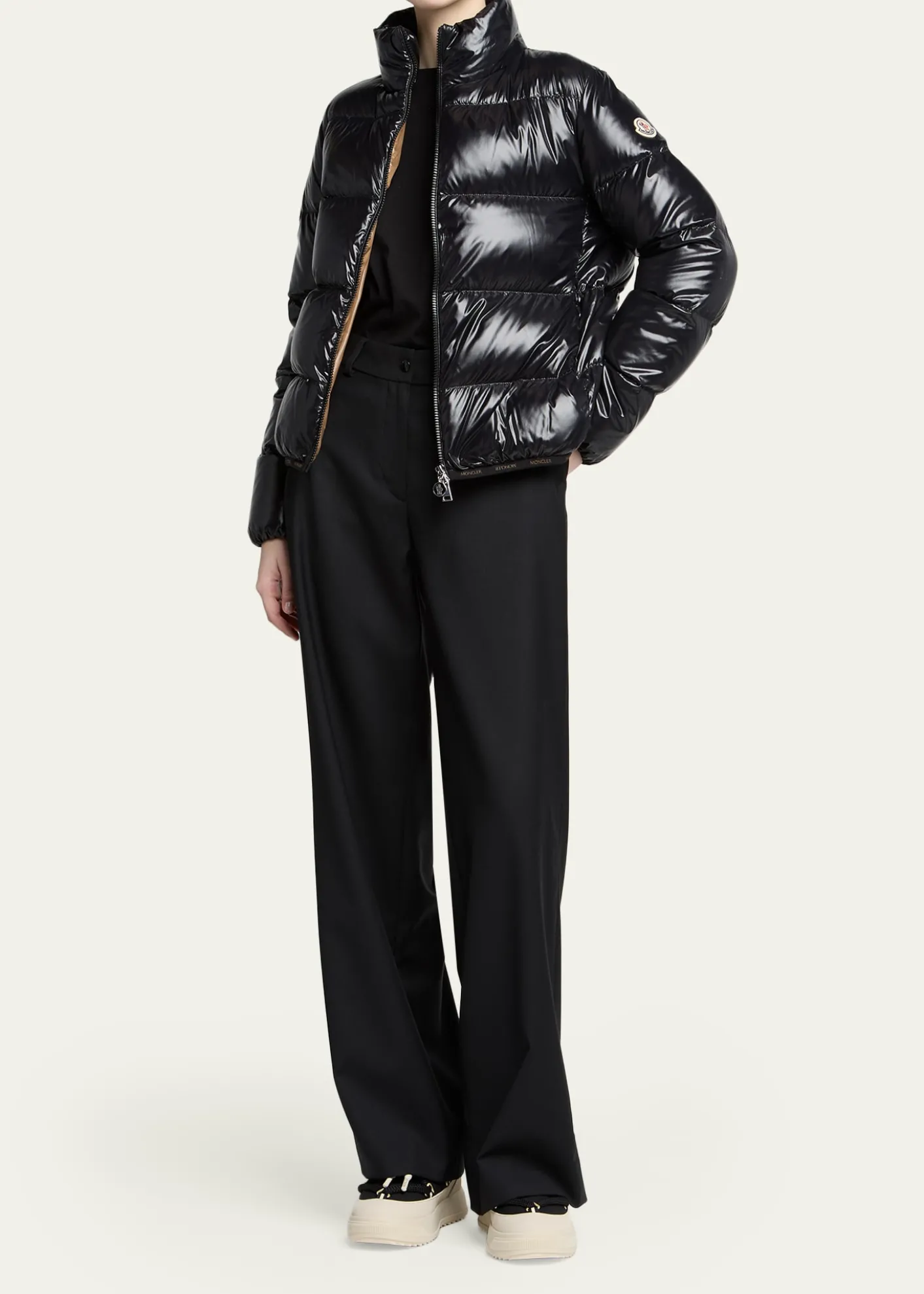 MonclerAbbadia Short Down Jacket