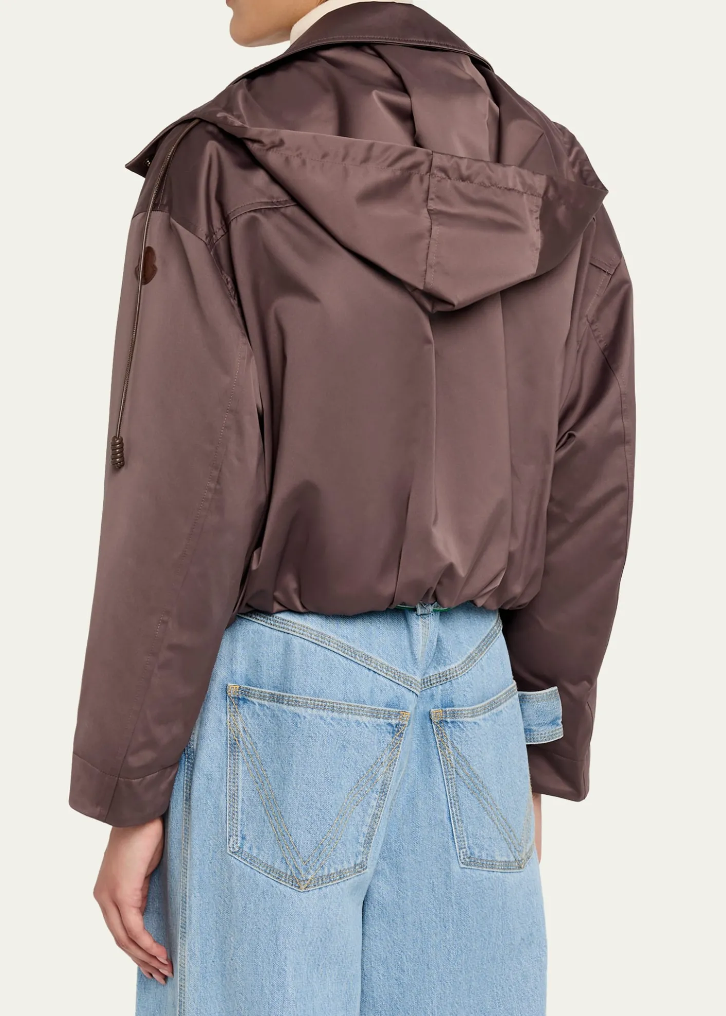 MonclerChevreuil Duchesse Short Down Jacket