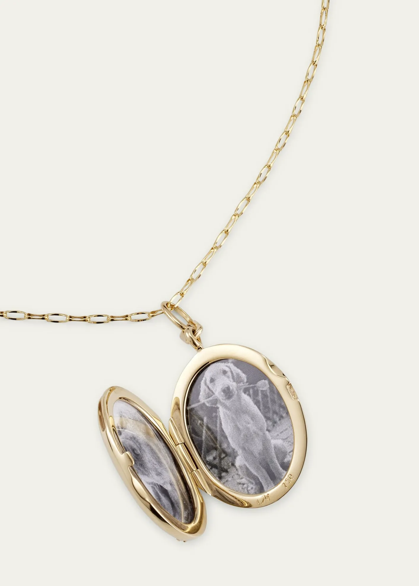 Monica Rich Kosann"Catherine" Staggered Diamond Locket