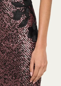 Naeem KhanFloral Applique Short-Sleeved Sequin Gown