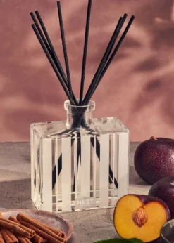 NEST New York5.9 oz. Autumn Plum Reed Diffuser