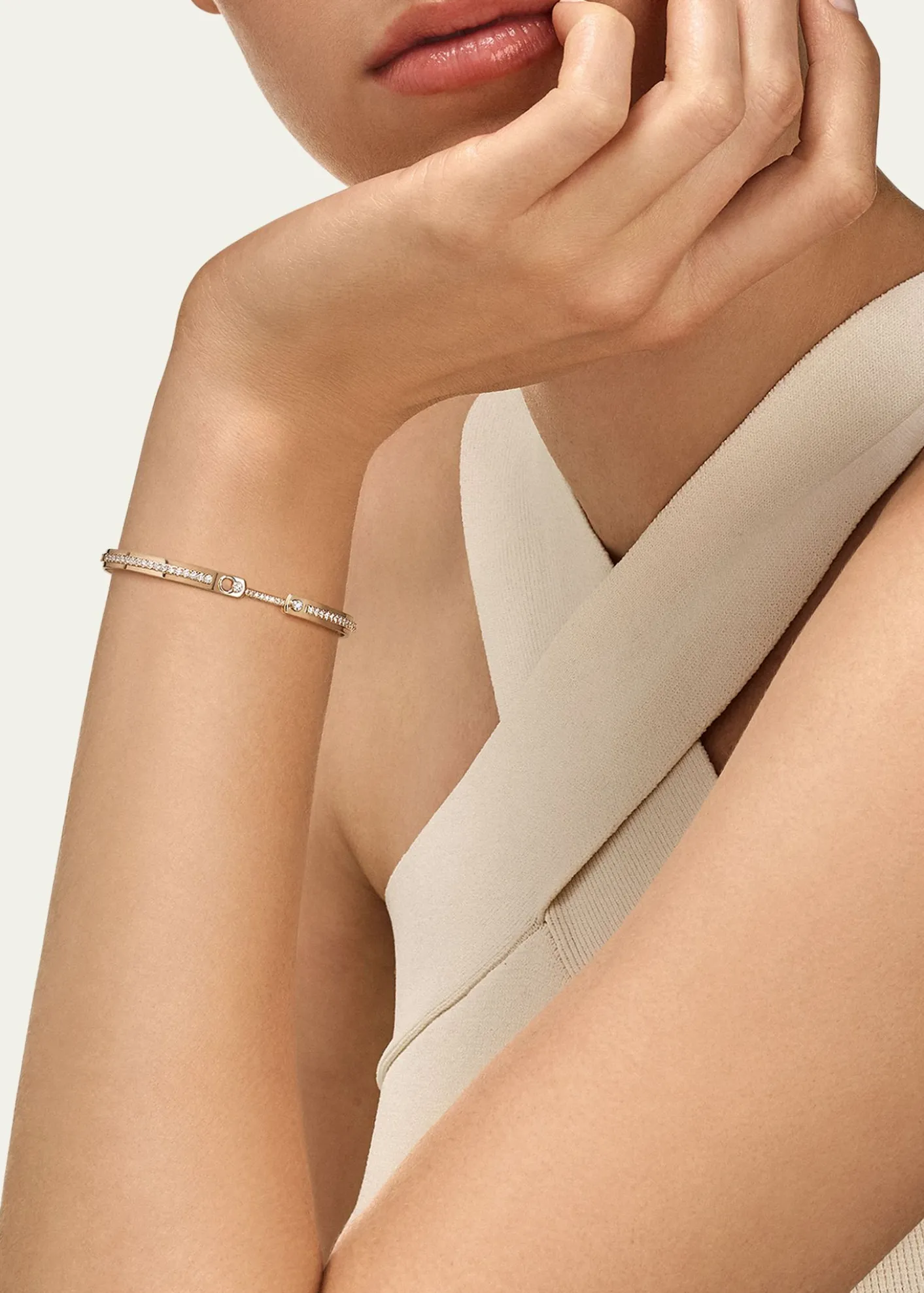 Nouvel Heritage18K Tuxedo Mood Bangle