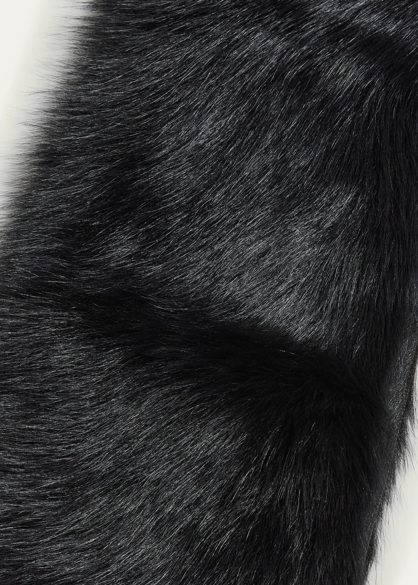 PologeorgisLamb Shearling Fur Scarf