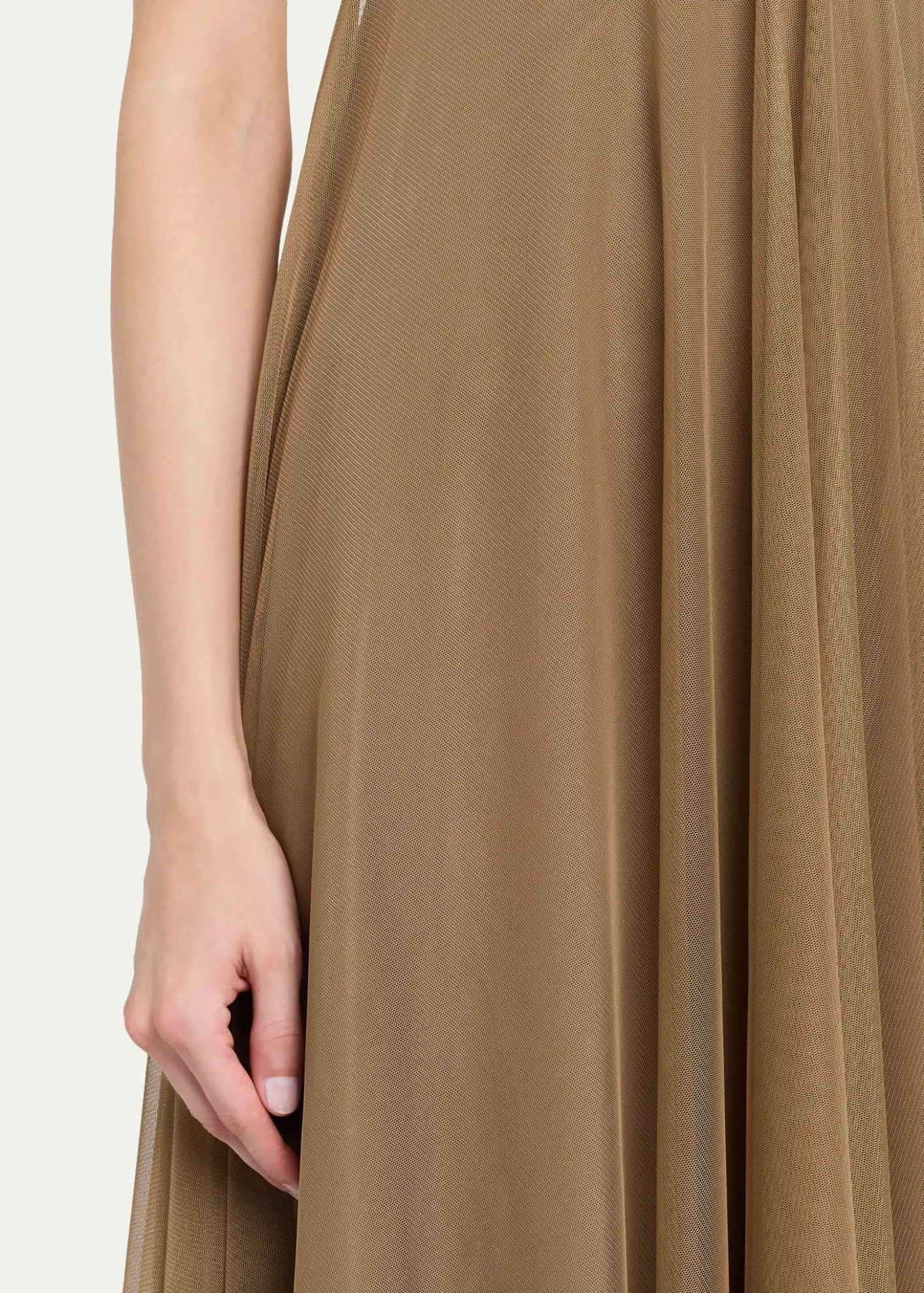 Ronny KoboChrissina Plunging Tulle Gown