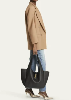 Saint LaurentLe 5 À 7 Bea YSL Tote Bag in Deer Leather