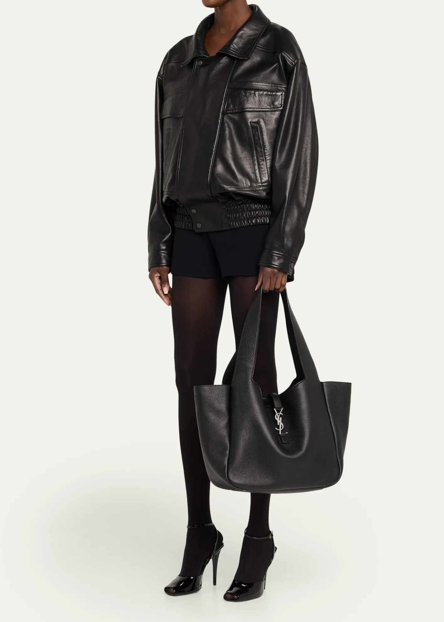Saint LaurentLe 5 À 7 Bea YSL Tote Bag in Deer Leather