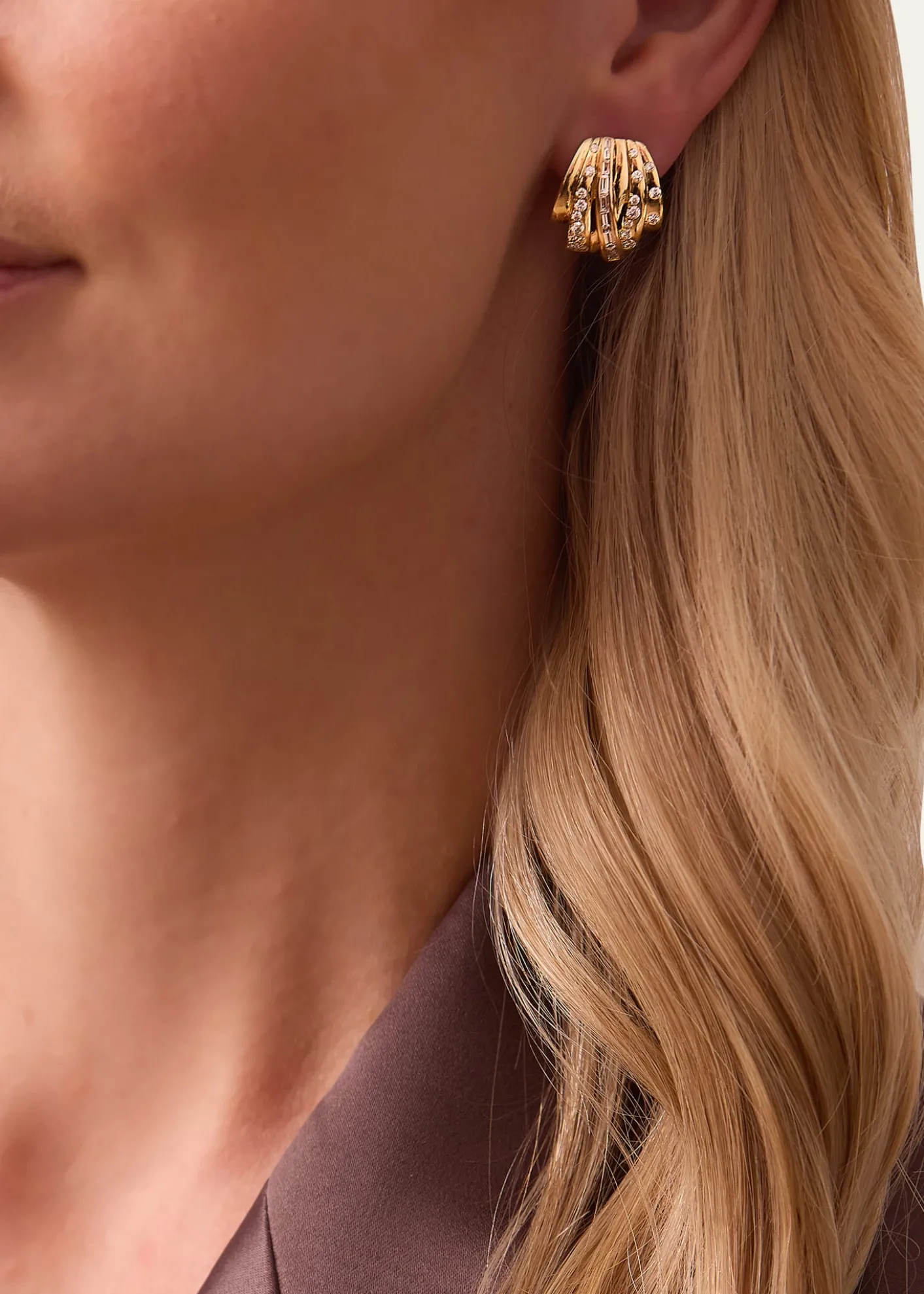 Sara WeinstockPapua 18K Gold Diamond Crossover Earrings