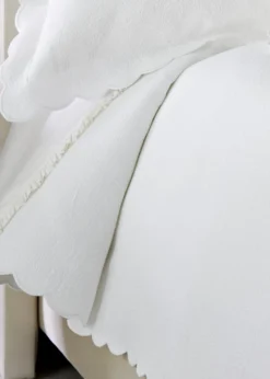 SferraAlice Twin Floral Matelasse Coverlet