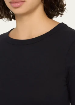 SLVRLAKELong Sleeve Cropped Baby Tee