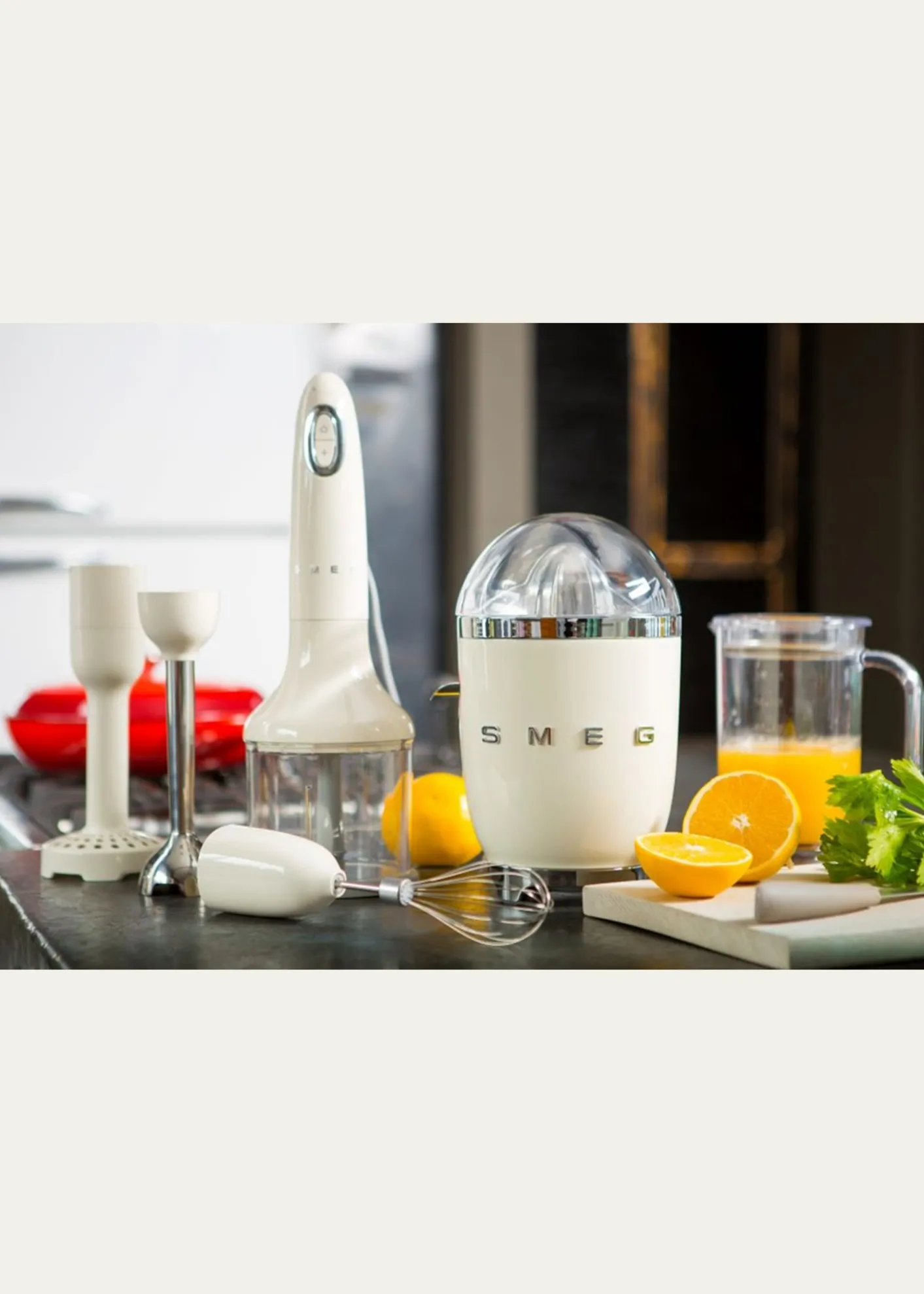 SmegRetro-Style Electric Citrus Juicer