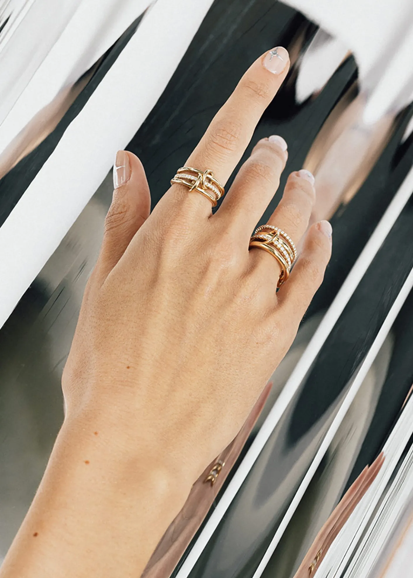 Spinelli Kilcollin18K Yellow Gold Sonny 3 Link Ring