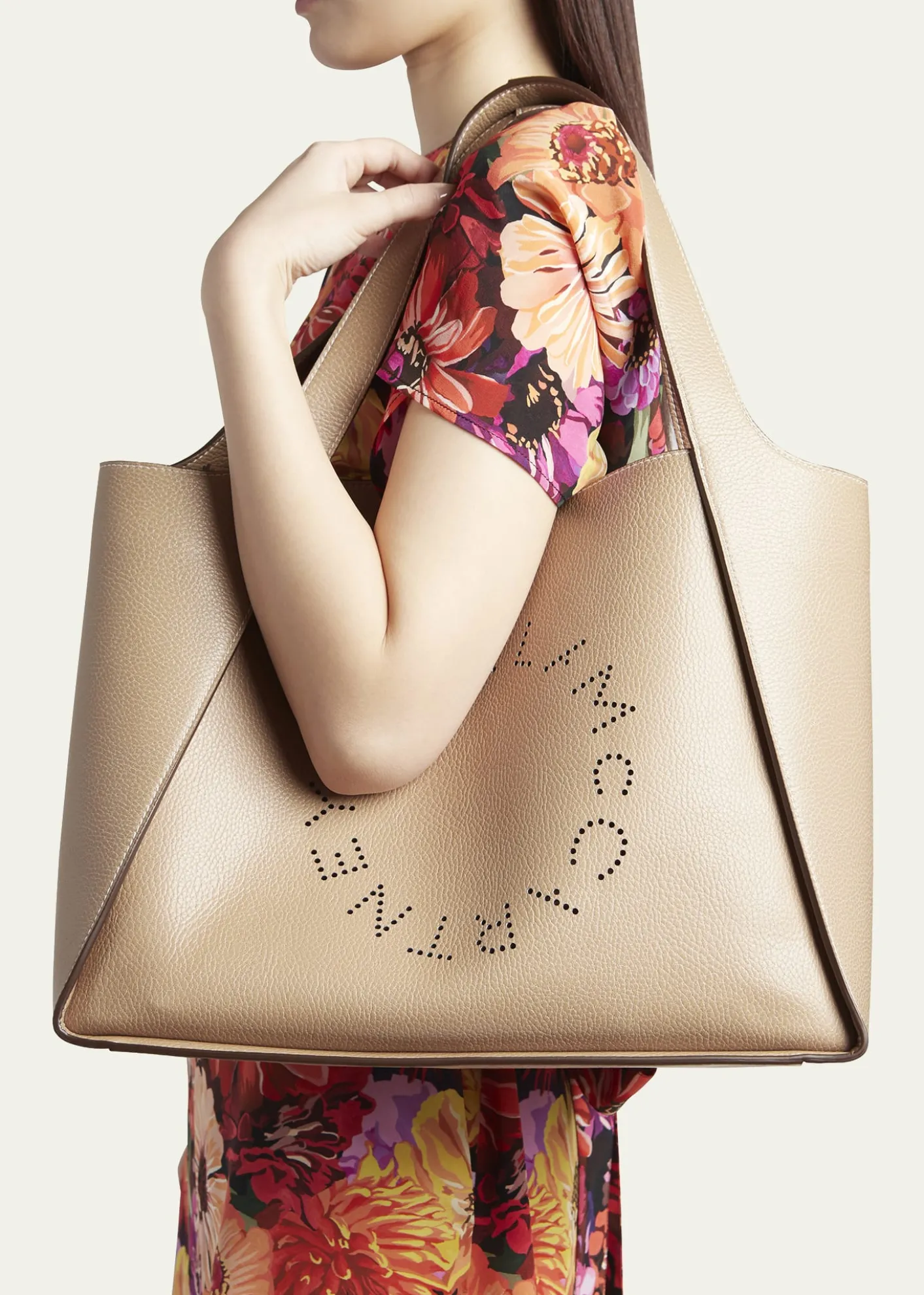 Stella McCartneyLogo Grainy Faux-Leather Tote Bag