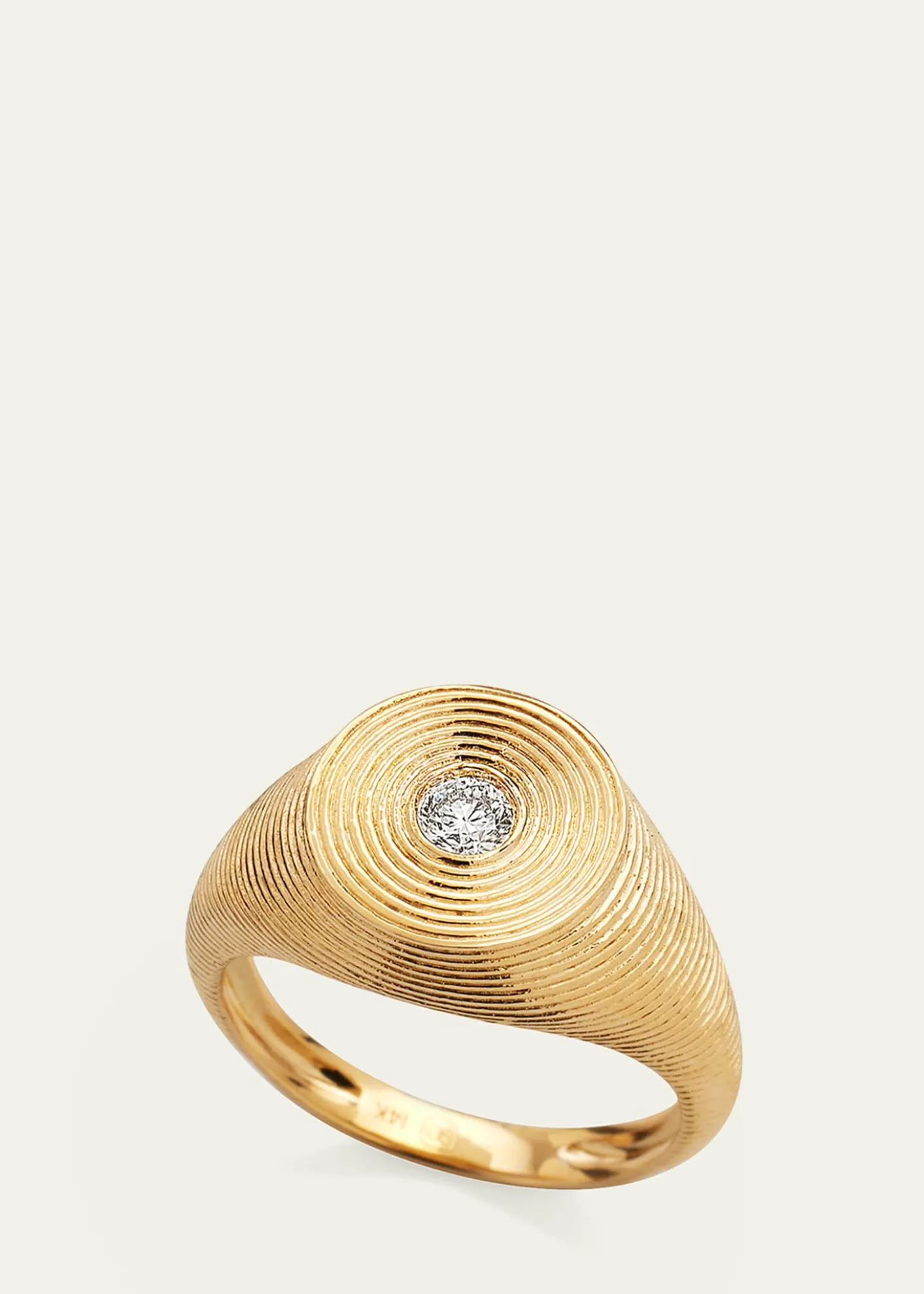 Sydney Evan 14K Gold Round Diamond Fluted Signet Ring