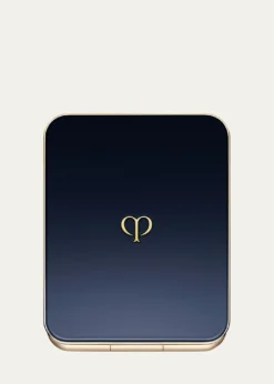 THIS ITEM IS NOT AVAILABLE.Cle de Peau BeauteEye Color Quad - Case and Applicators