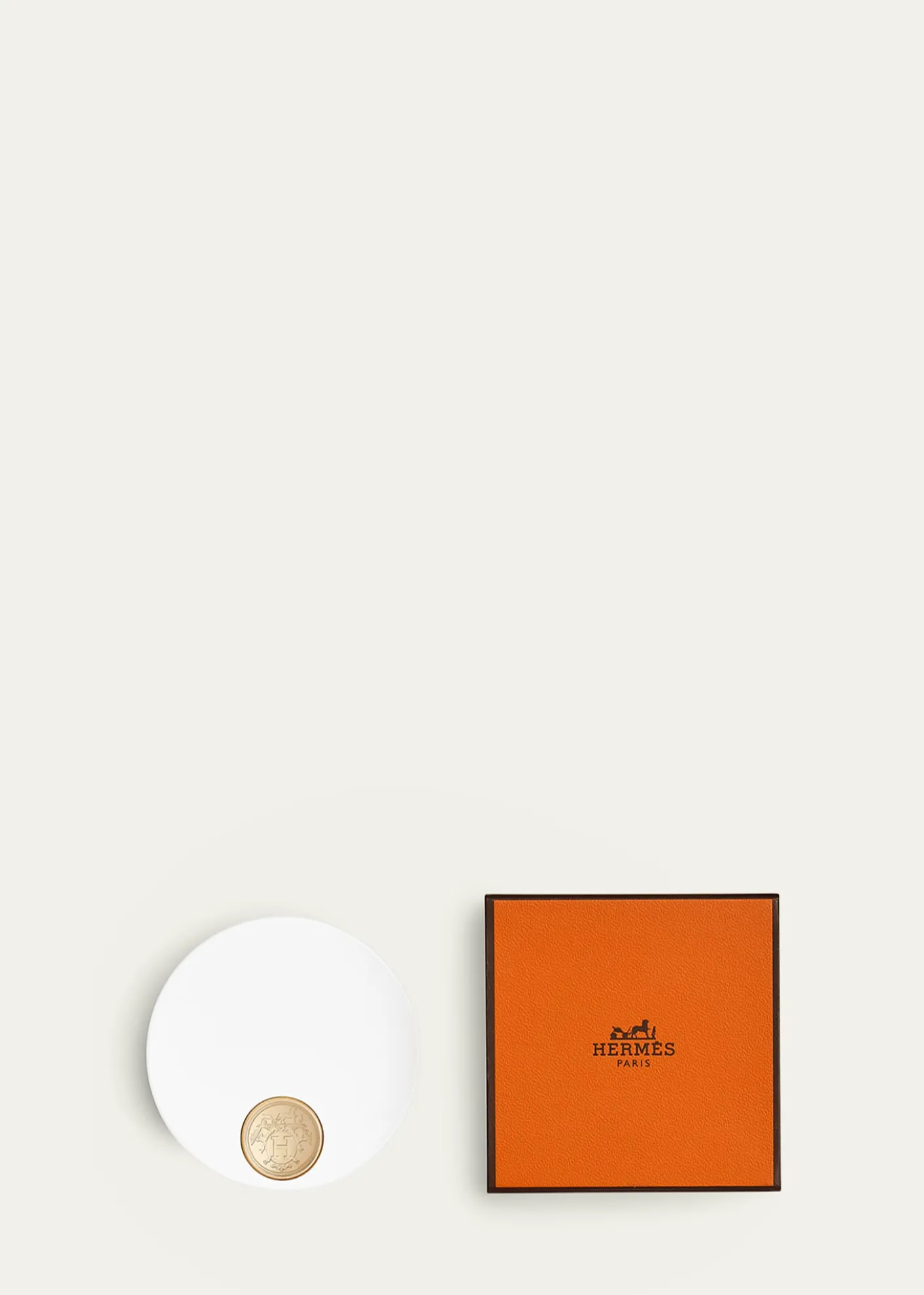 THIS ITEM IS NOT AVAILABLE.HermesPlein Air Radiant Matte Powder