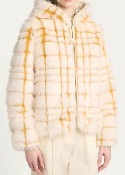 THIS ITEM IS NOT AVAILABLE.MonclerPluvier Short Padded Jacket
