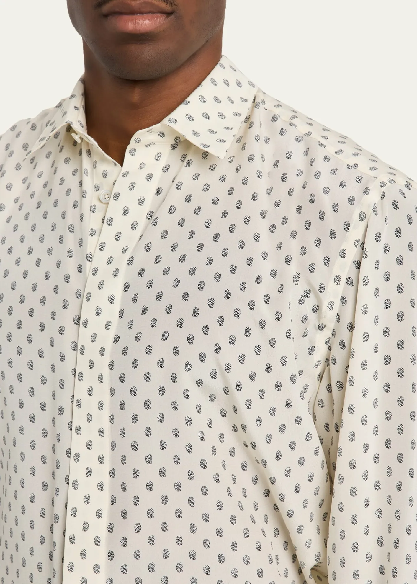 TOM FORDMen's Crepe de Chine Silk Paisley Dress Shirt