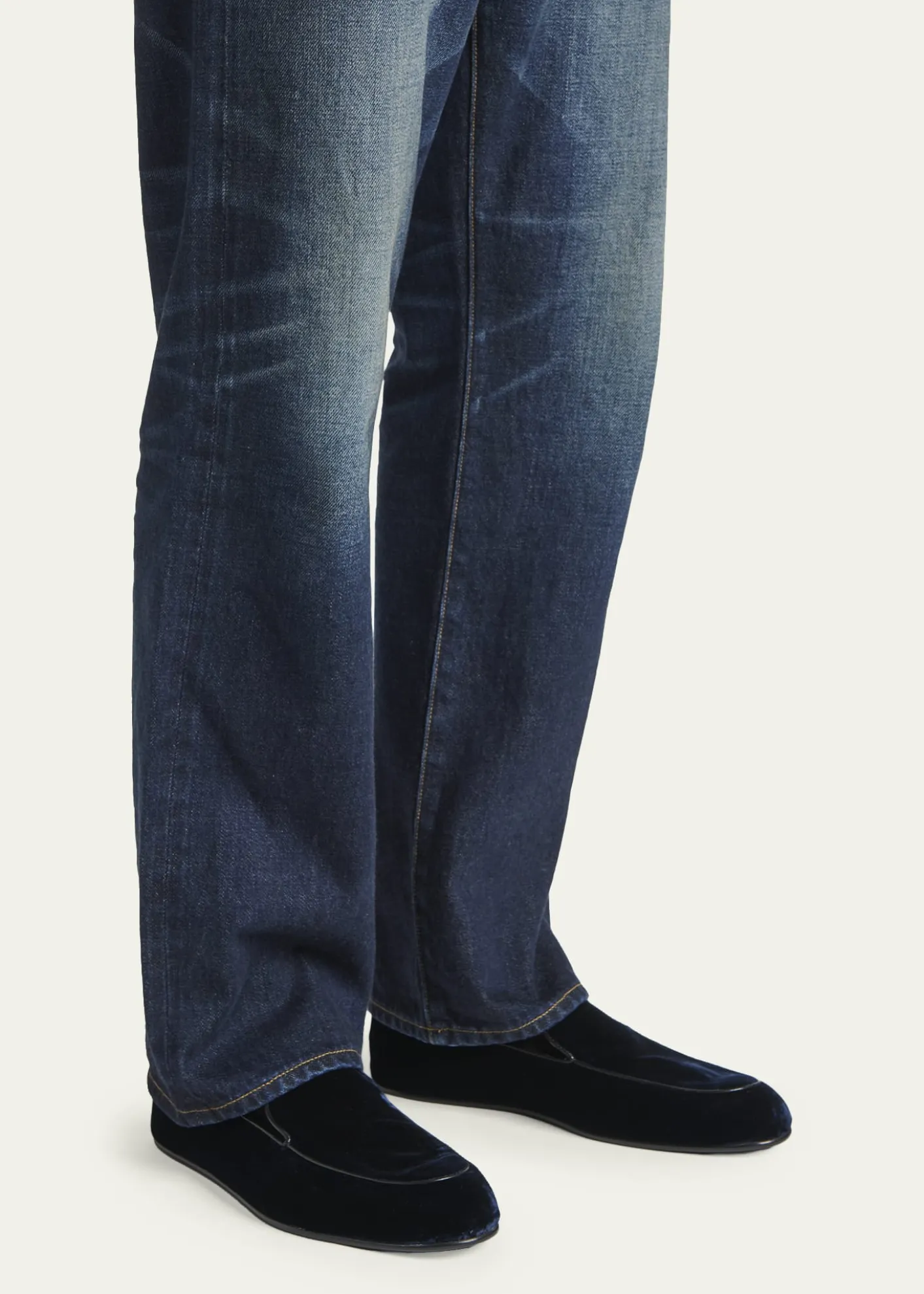 TOM FORDMen's Leo Velvet Apron-Toe Slippers