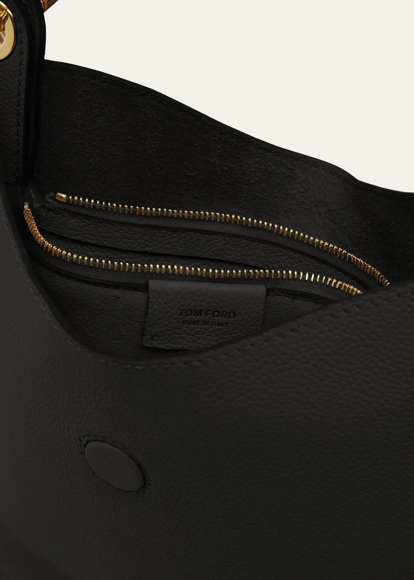 TOM FORDTara Small Hobo Crossbody in Grained Leather