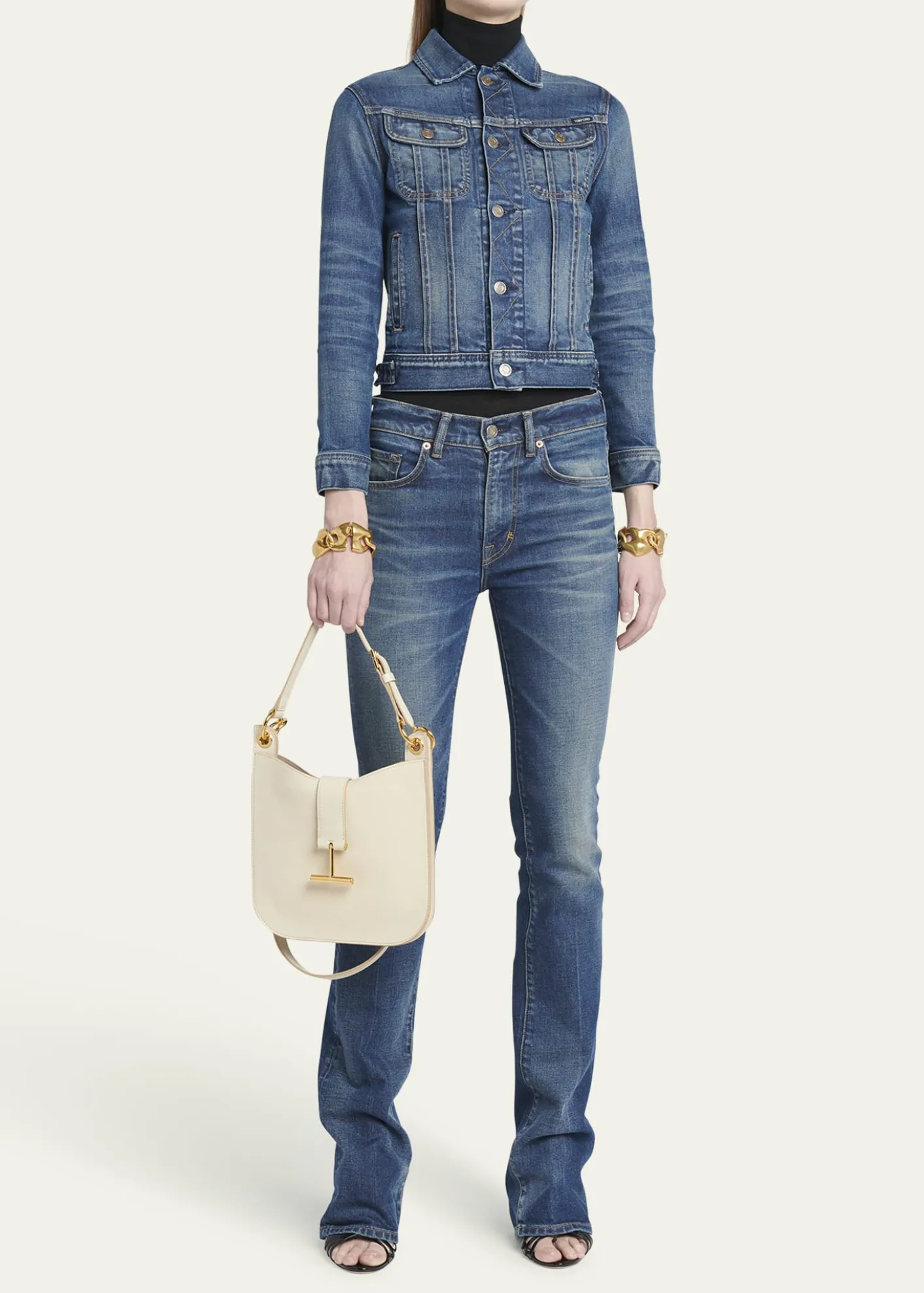 TOM FORDTara Small Hobo Crossbody in Grained Leather