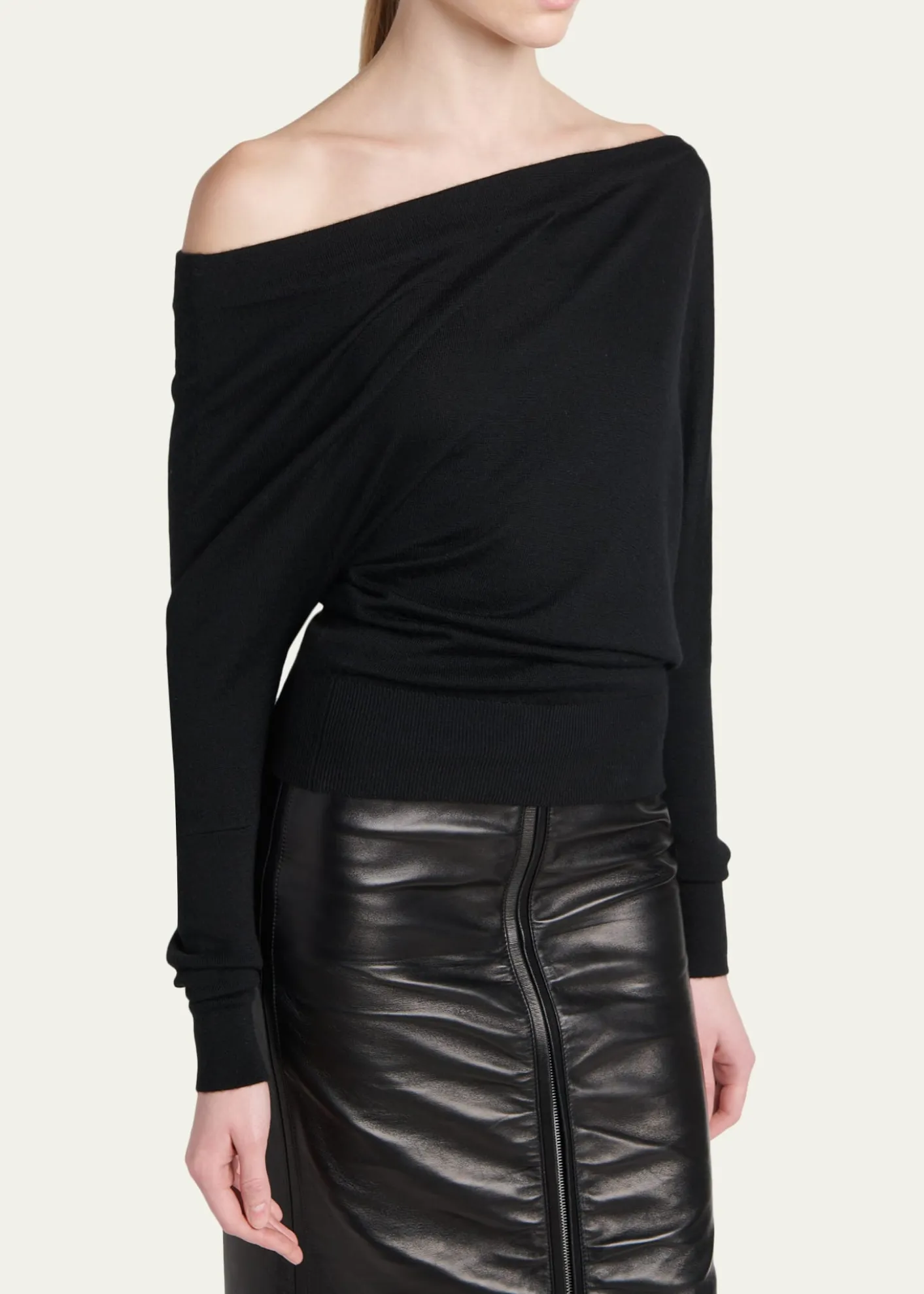 TOM FORDWool-Silk Asymmetric Off-Shoulder Sweater
