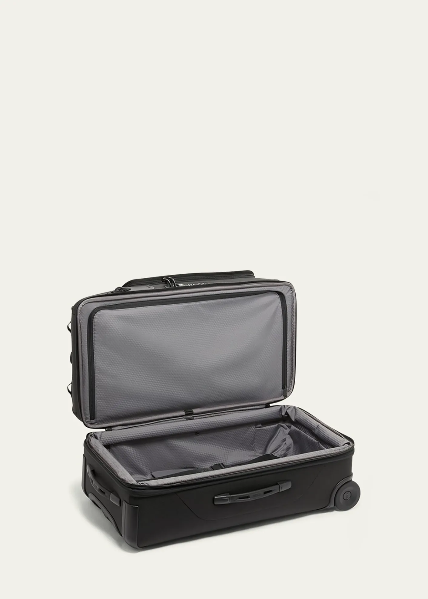 TUMIWheeled Duffel Expandable Packing Case