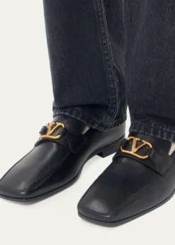 Valentino GaravaniMen's Vlogo Signature Leather Loafers
