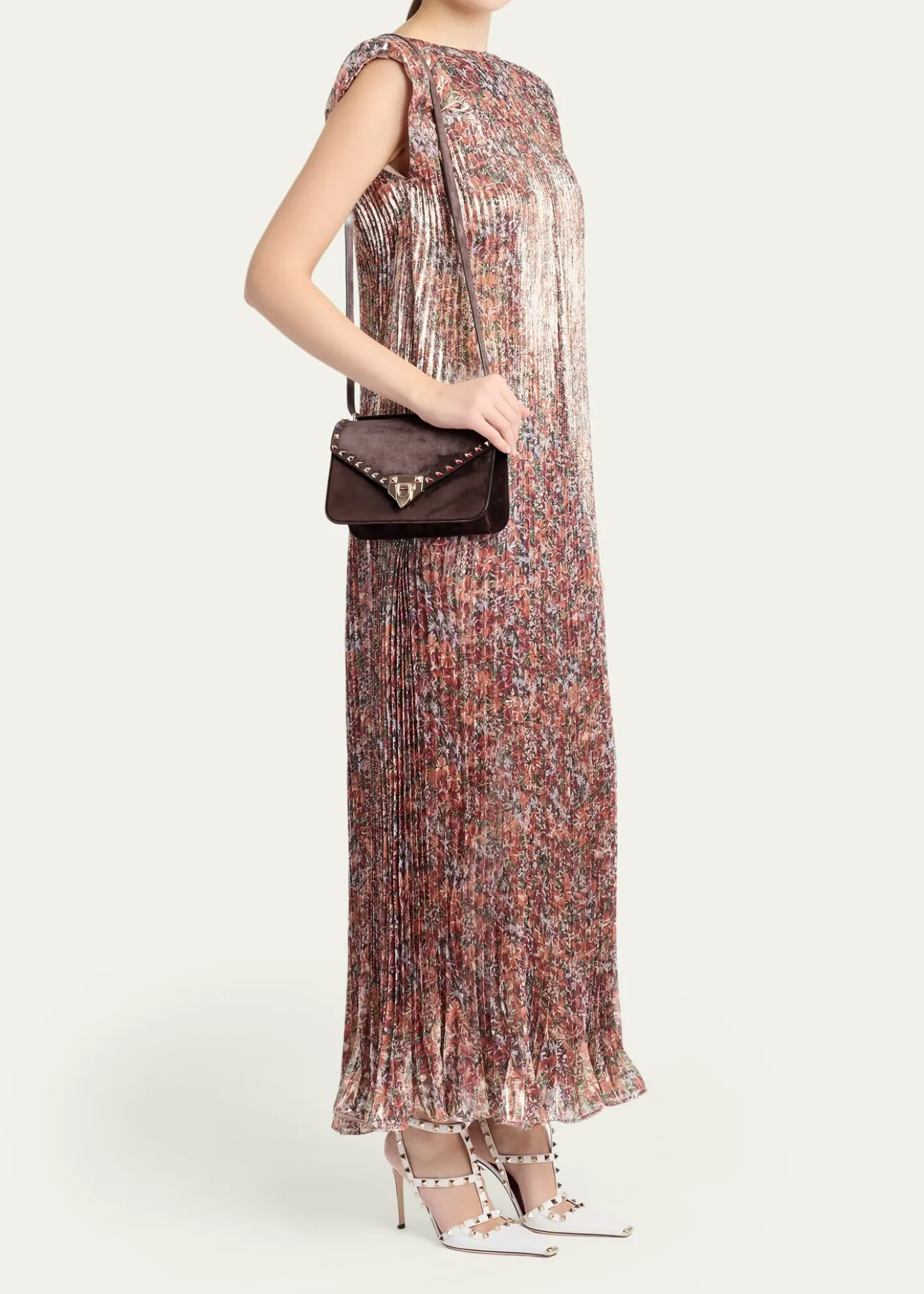 Valentino GaravaniRockstud Suede Shoulder Bag