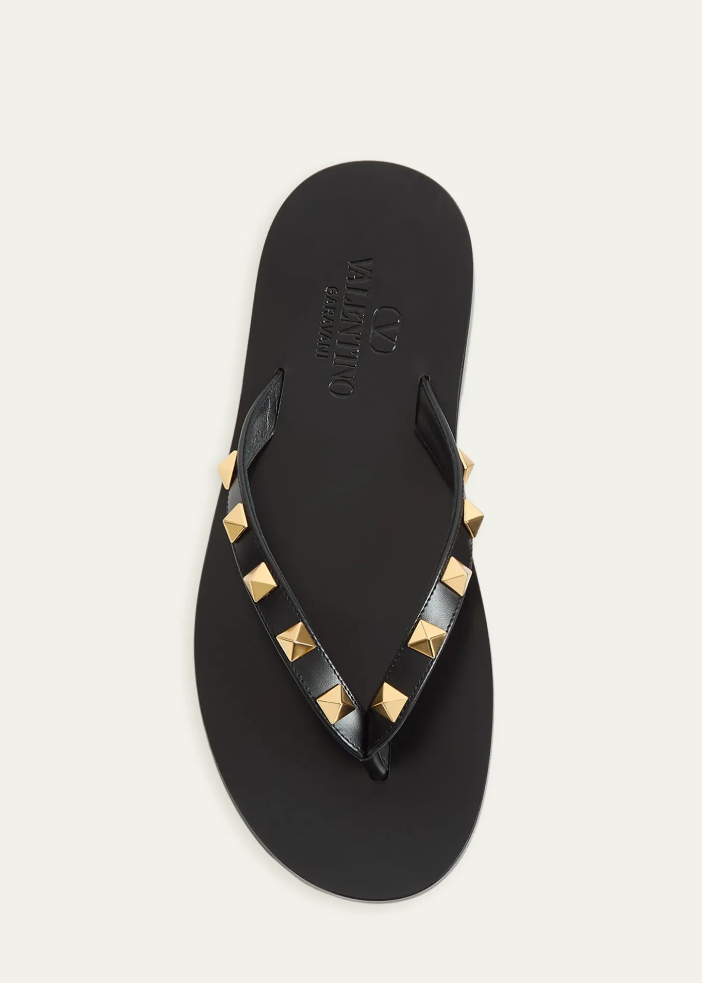 Valentino GaravaniRockstud Leather Flat Thong Sandals