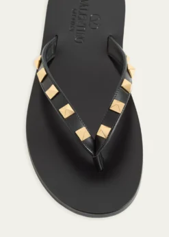 Valentino GaravaniRockstud Leather Flat Thong Sandals