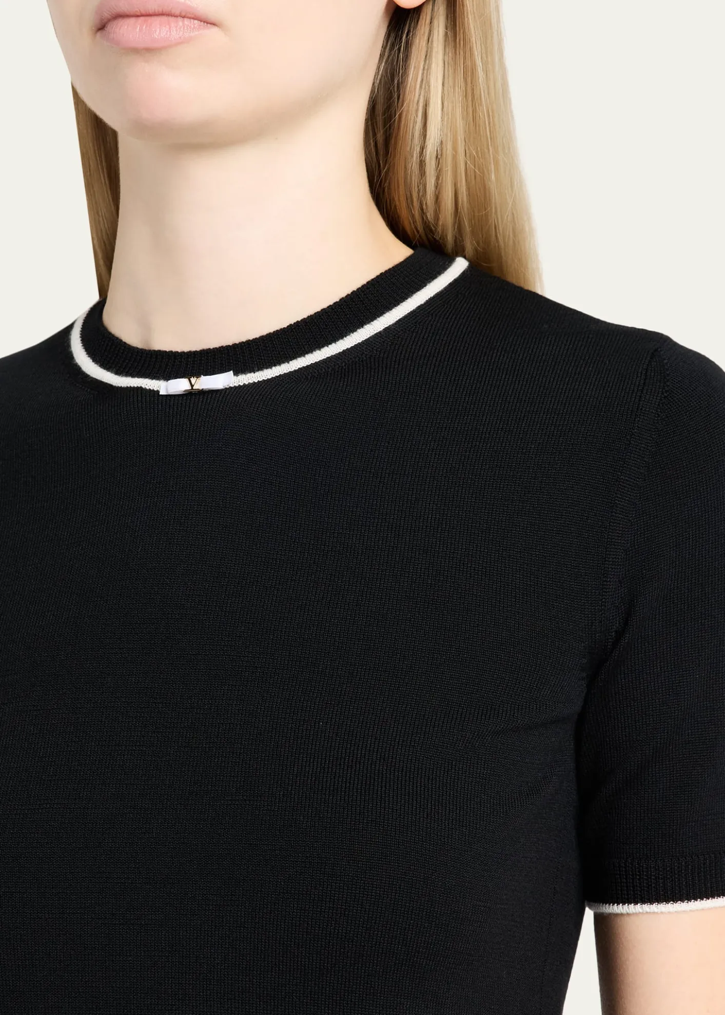 Valentino GaravaniV-Logo Bow Short-Sleeve Wool Sweater