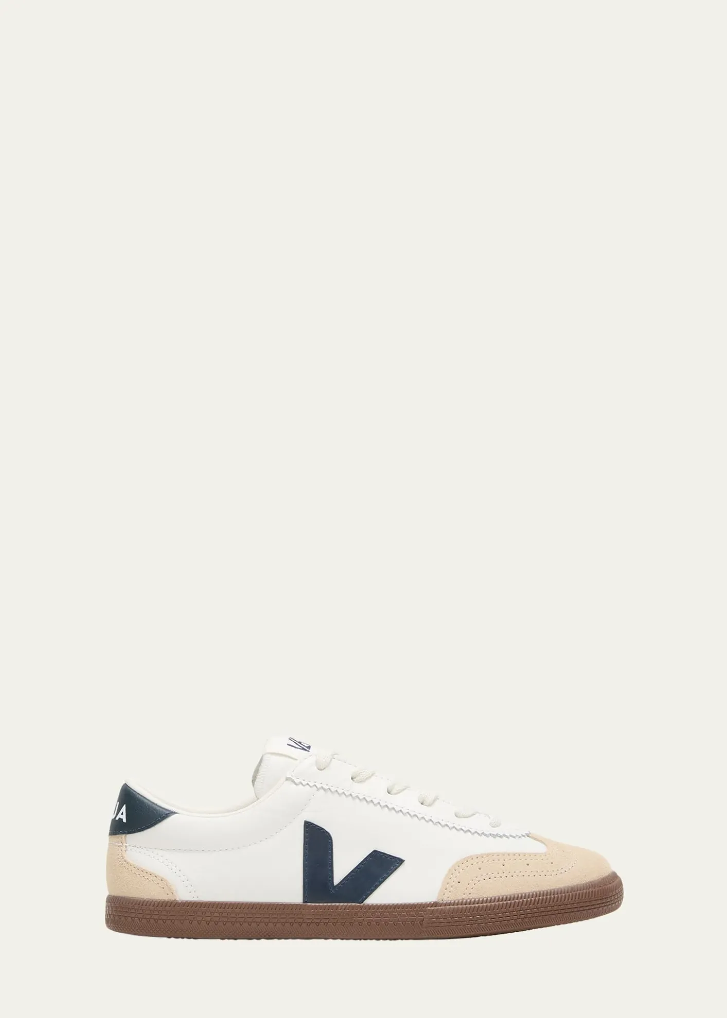 VEJAVolley Bicolor Low-Top Sneakers